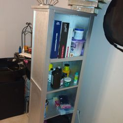 Shelf's