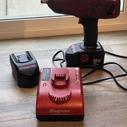 18 V 1/2 Dr Snap On Impact 