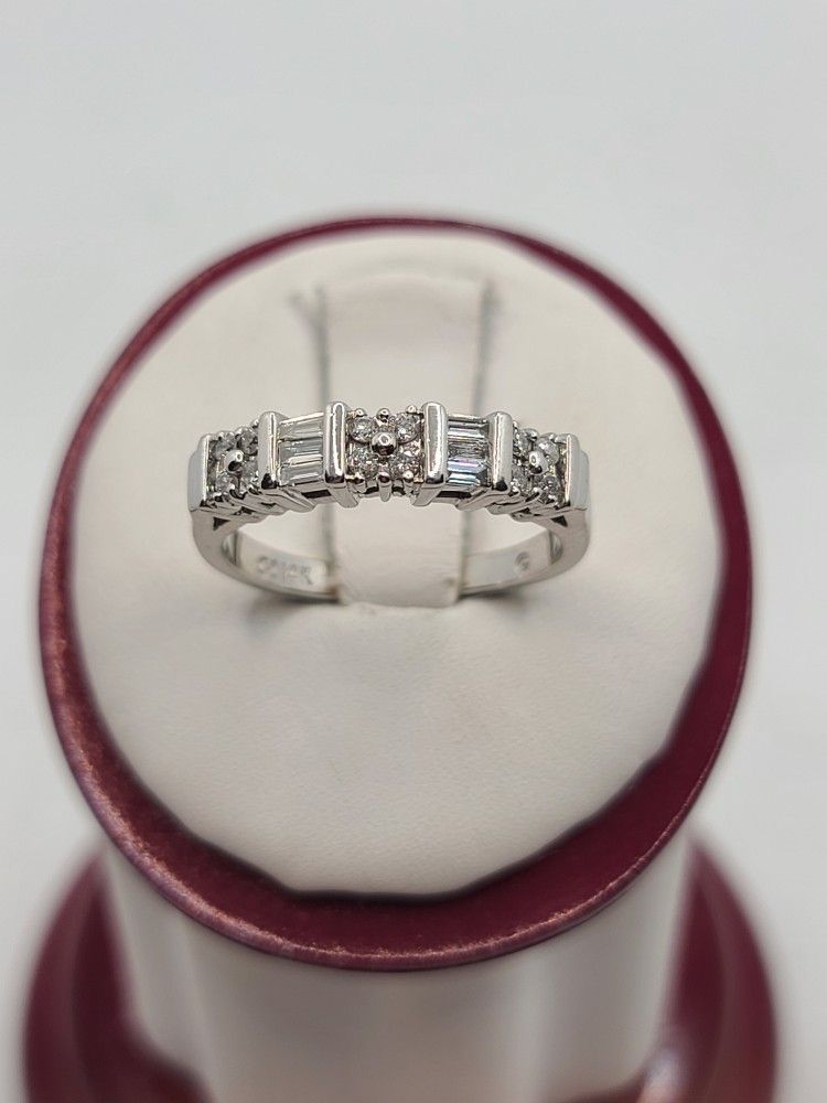 14k White Gold Diamond Wedding Band