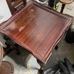 21" x 28" Vintage Chippendale Mahogany Tea Table with Ball & Claw Feet