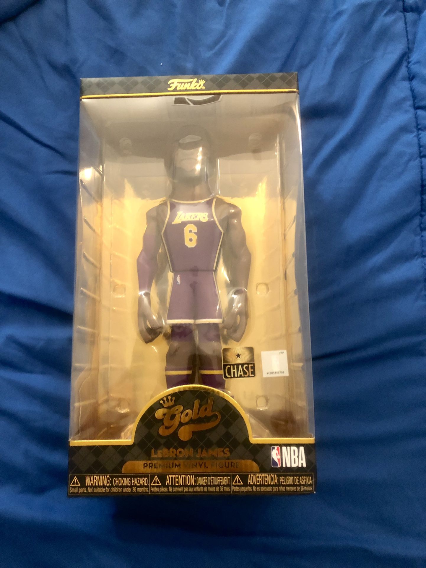NBA - Lebron James Lakers (Purple Jersey) 5 GOLD Premium Vinyl