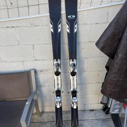 Skis