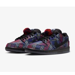 Size 9.5- Nike SB Dunk Low Nardwuar Tartan II1493- (In Hand!)