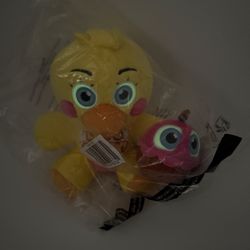 Five Nights at Freddy’s Toy FNAF Plush Jazwares 8” Glow-in-The-Dark Eyes CHICA