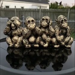 See No Evil Monkeys Statue