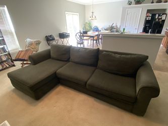Great condition Chase Sectional Couch set Furniture