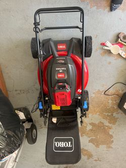 Toro Recycler 60V Battery Self-Propelled Mower (1 Year Old)
