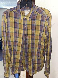 Vingtage Button Up Long Sleeve 