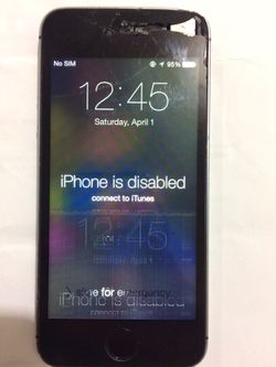 IPhone 5s cracked