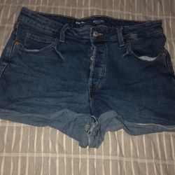 Old Navy Ladies Shorts