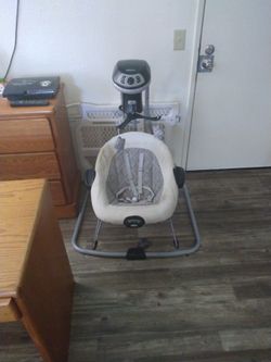 Graco Baby Swing