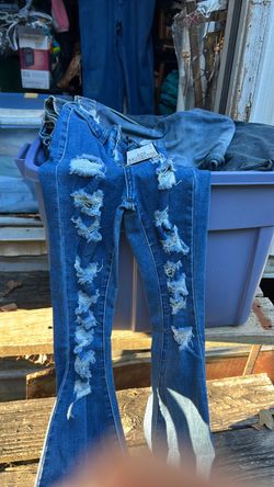 Size 0 super high rise jeans