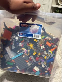 Lego bucket