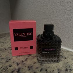 Valentino Intense Perfume/cologne 