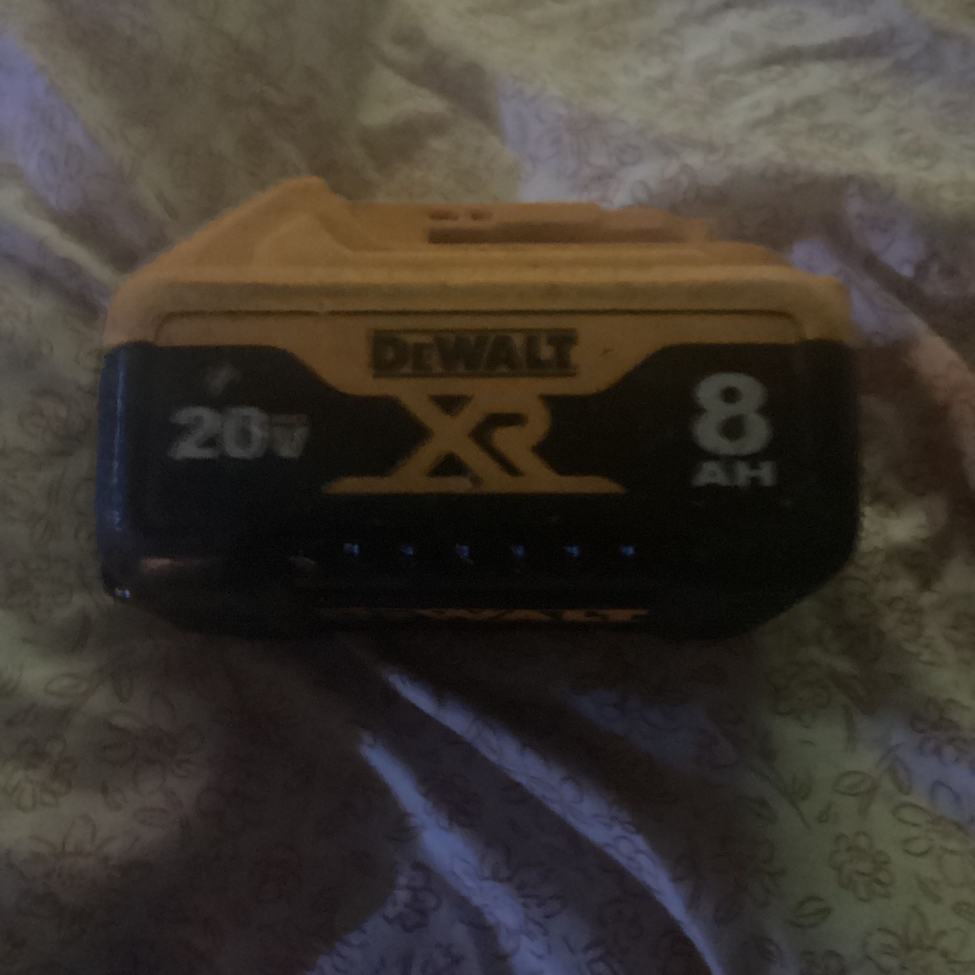 Dewalt 8amp Hour Battery