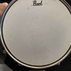 Pearl Snare Drum And Practice Pad