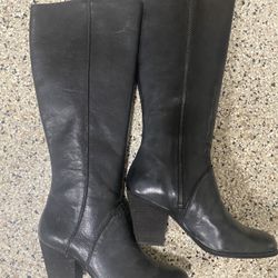 Women’s Black Boots - Frye - Size 10