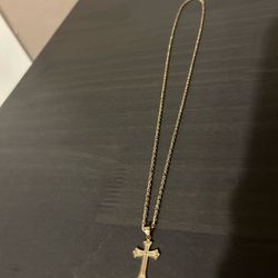 14k gold chain and cross pendant