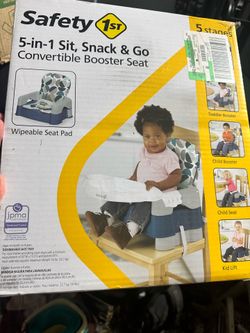 Baby seat, booster seat for snacking - NEW, never opened