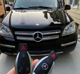 Mercedes Benz key fob car key Mercedes key