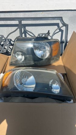 Ford head lights