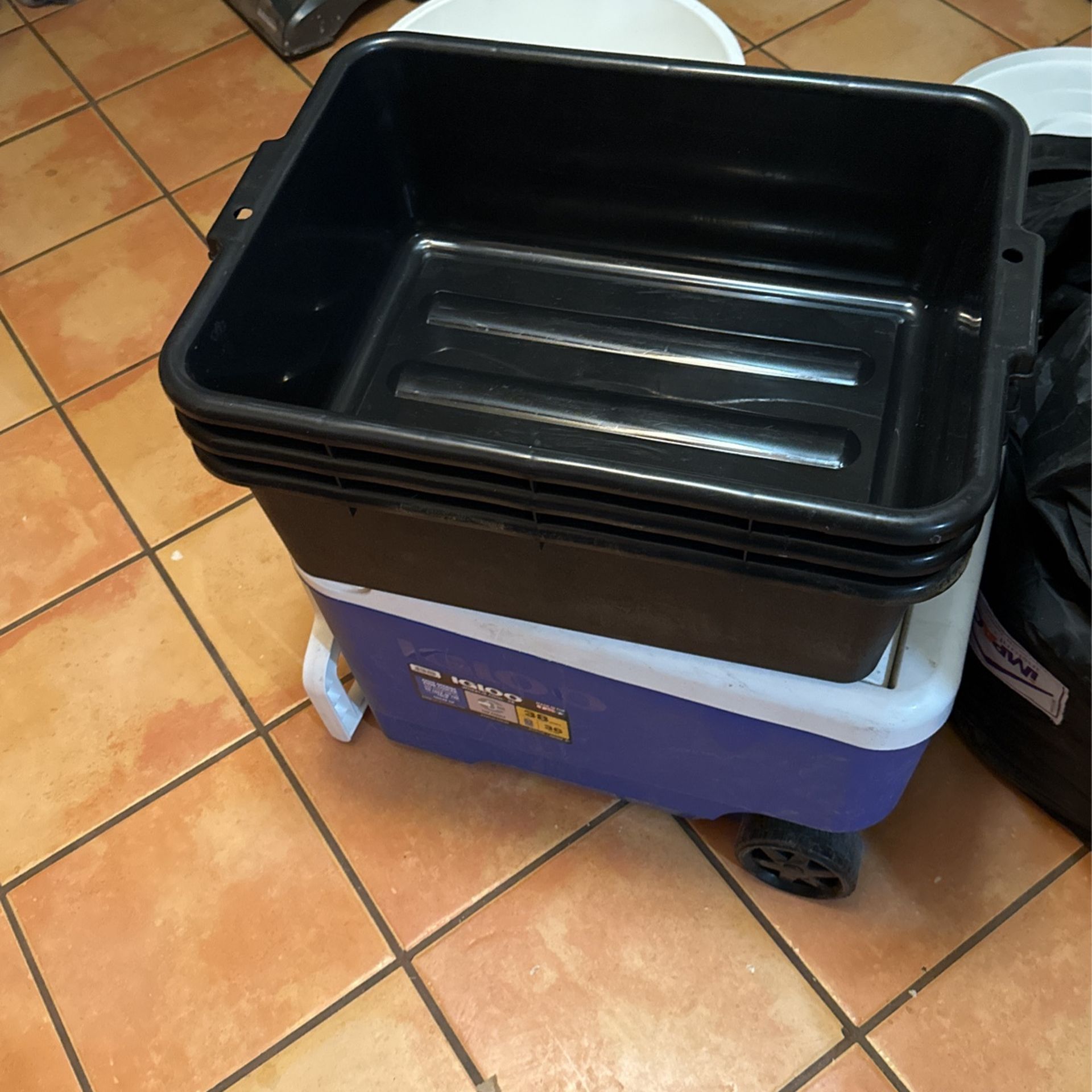 Resteraunt Wash/storage Tubs
