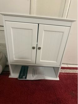 Bathroom cabinet brand new or use in dorm