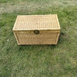 Wicker Trunk 