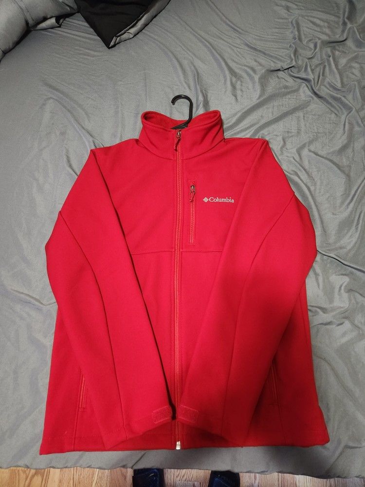 Men's Columbian Hoodless Jacket/Windbreaker 