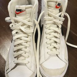 Nike Blazer
