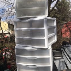 Lnew Stackable Art And Craft Storage Drawers Everything For $25 Firm