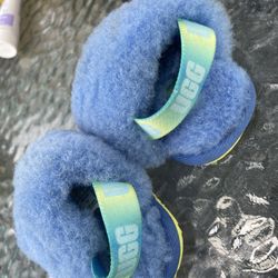 Baby shoes (uggs )