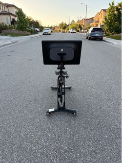 Peloton Plus Bike 2021