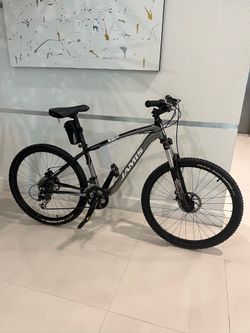 Mountain bike Jamis $600