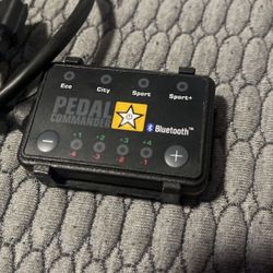 Pedal Commander For Dodger Charter 7th Gen 5.7 R/T