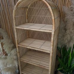 Arched Wicker Shelf