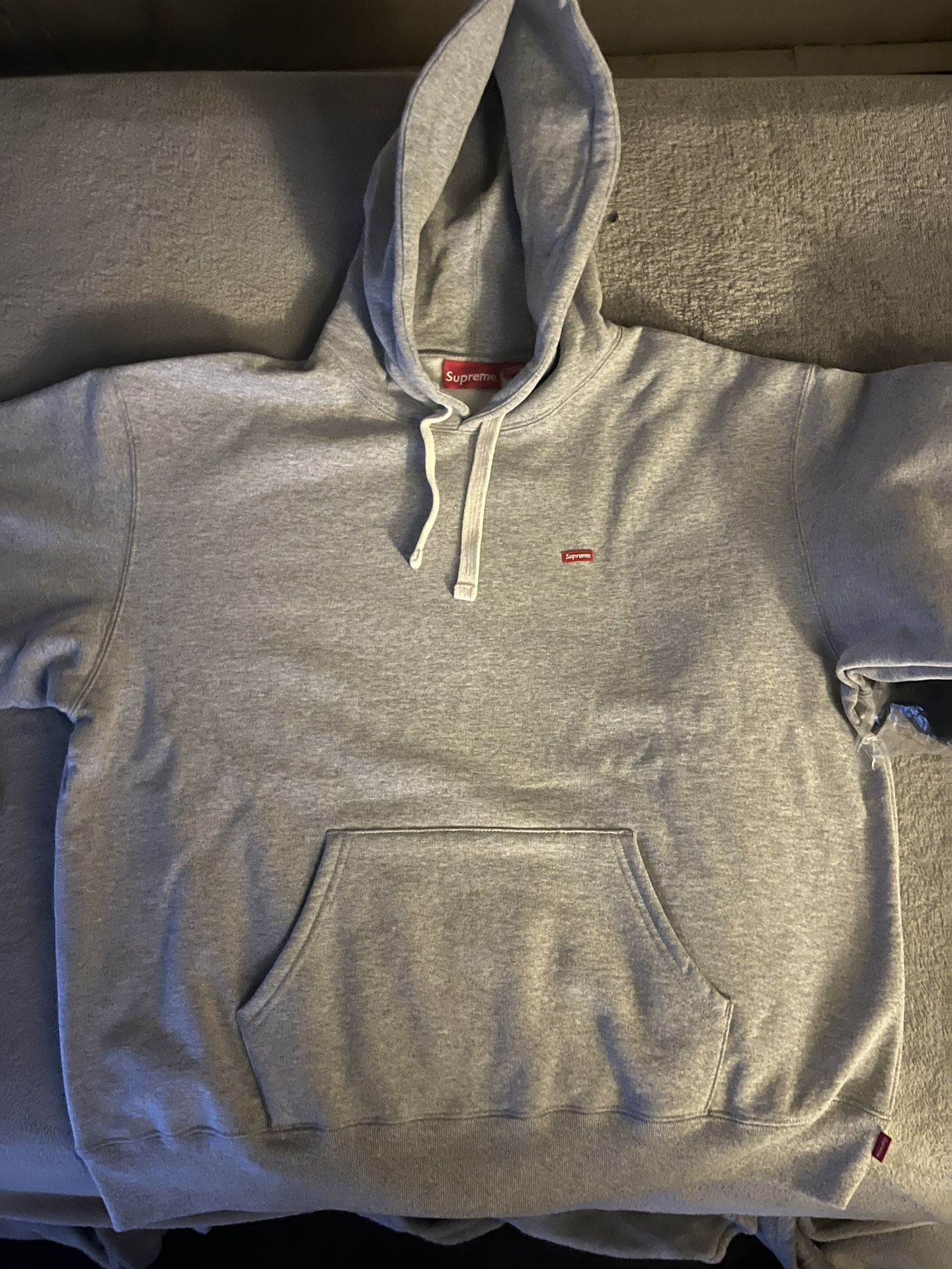 Supreme Hoodie