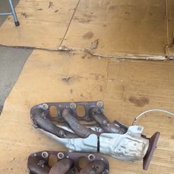 exhaust manifold q50 VhR 