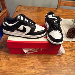 Nike Dunk Low