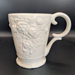 DISCONTINUED Old County Roses Mug from Royal Albert (Microwave Safe)