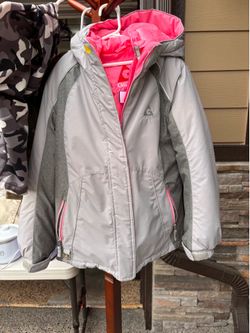 Like new very warm winter coat with liner