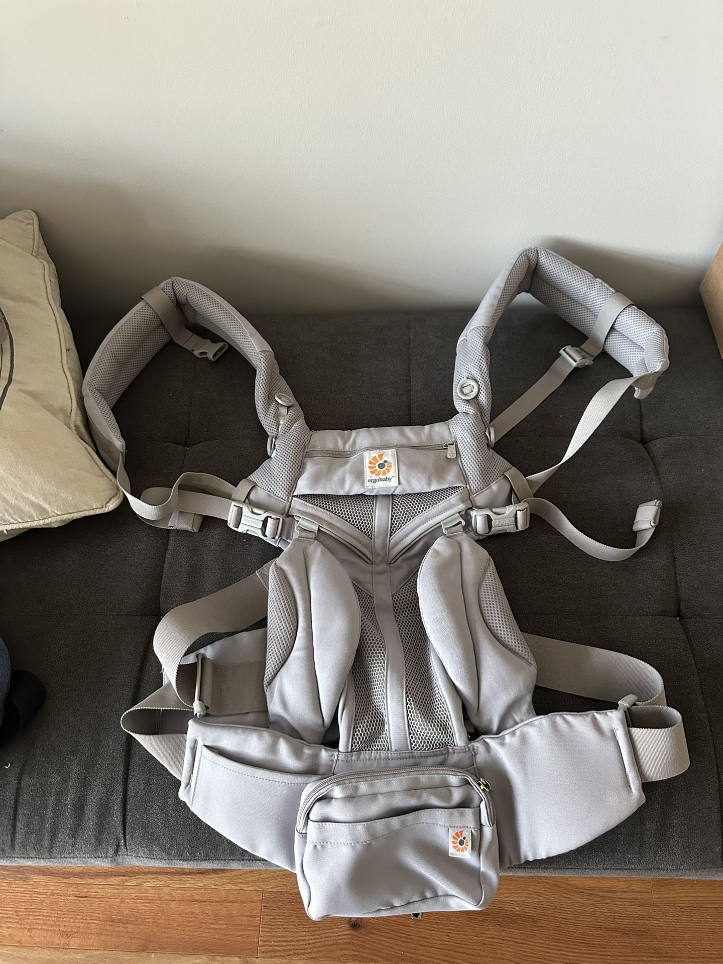 Ergobaby Omni Carrier