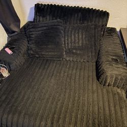 Black Chase Couch
