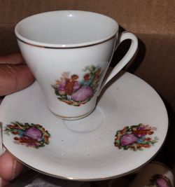 Vintage kids  set china  6 saucers 6 cups 1 handle broken off