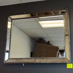 WALL MIRROR 