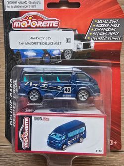 Majorrett Toyota Hiace1/64 Scale
