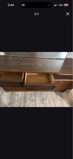 Wooden 9 Drawer Dresser