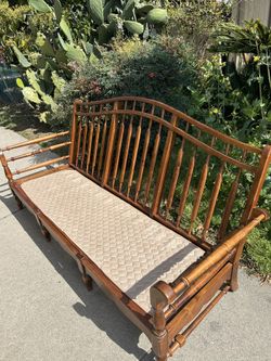 1990 Ethan Allen Country Craftsman Couch Wood
