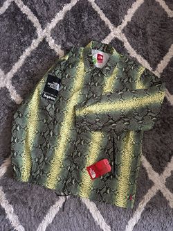 Supreme The North Face Snakeskin Taped Seam Coaches Jacket