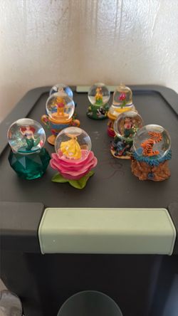 Disney mini snow glow